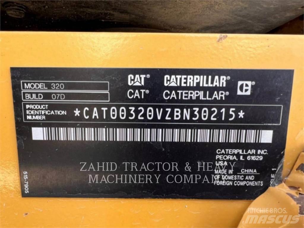 CAT 320-07 大型油圧ショベル12t以上（パワーショベル・ユンボ）