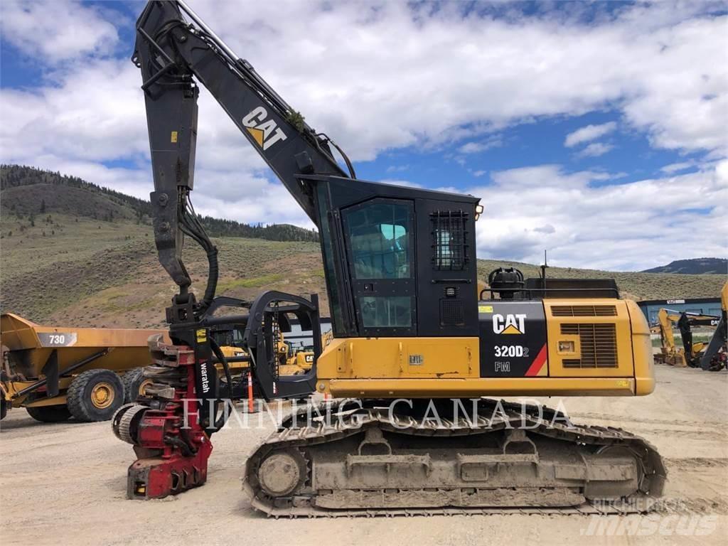 CAT 320D2 FM 林業油圧ショベル（パワーショベル・ユンボ・バックホー）
