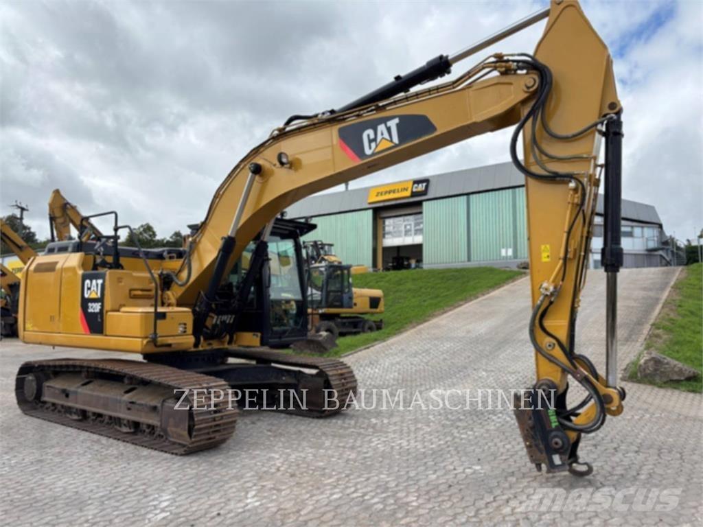 CAT 320FL 大型油圧ショベル12t以上（パワーショベル・ユンボ）