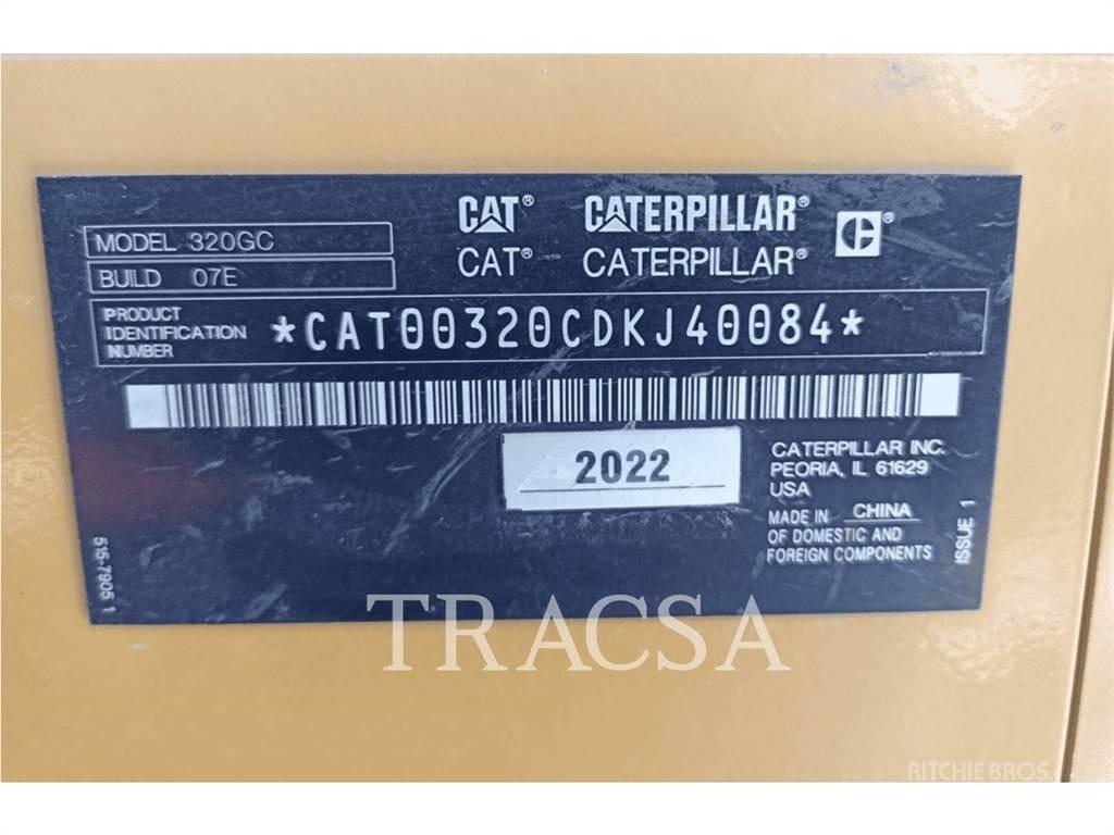 CAT 320GC 大型油圧ショベル12t以上（パワーショベル・ユンボ）