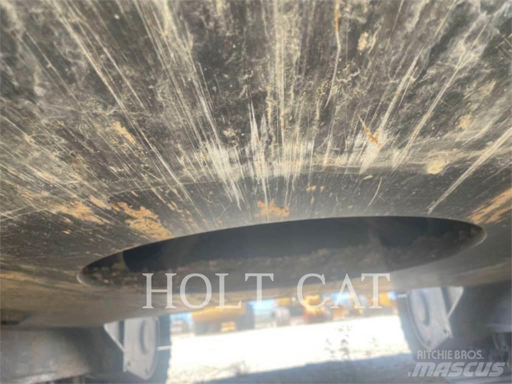 CAT 320GC 大型油圧ショベル12t以上（パワーショベル・ユンボ）