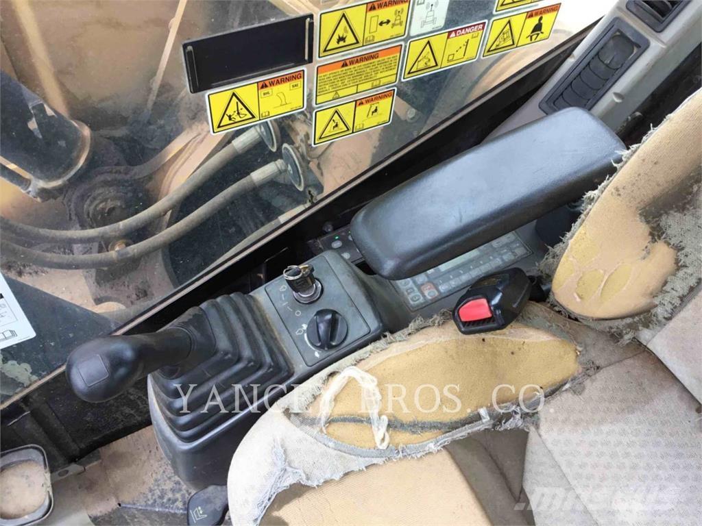 CAT 321DLCR 大型油圧ショベル12t以上（パワーショベル・ユンボ）