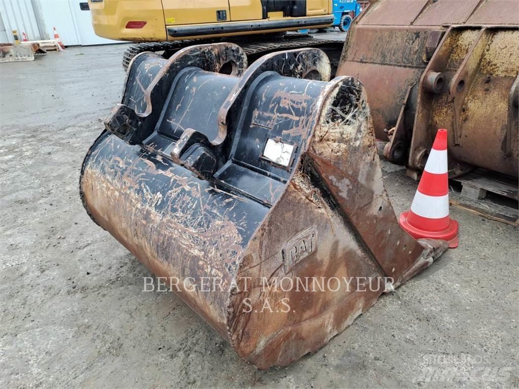 CAT 323 大型油圧ショベル12t以上（パワーショベル・ユンボ）