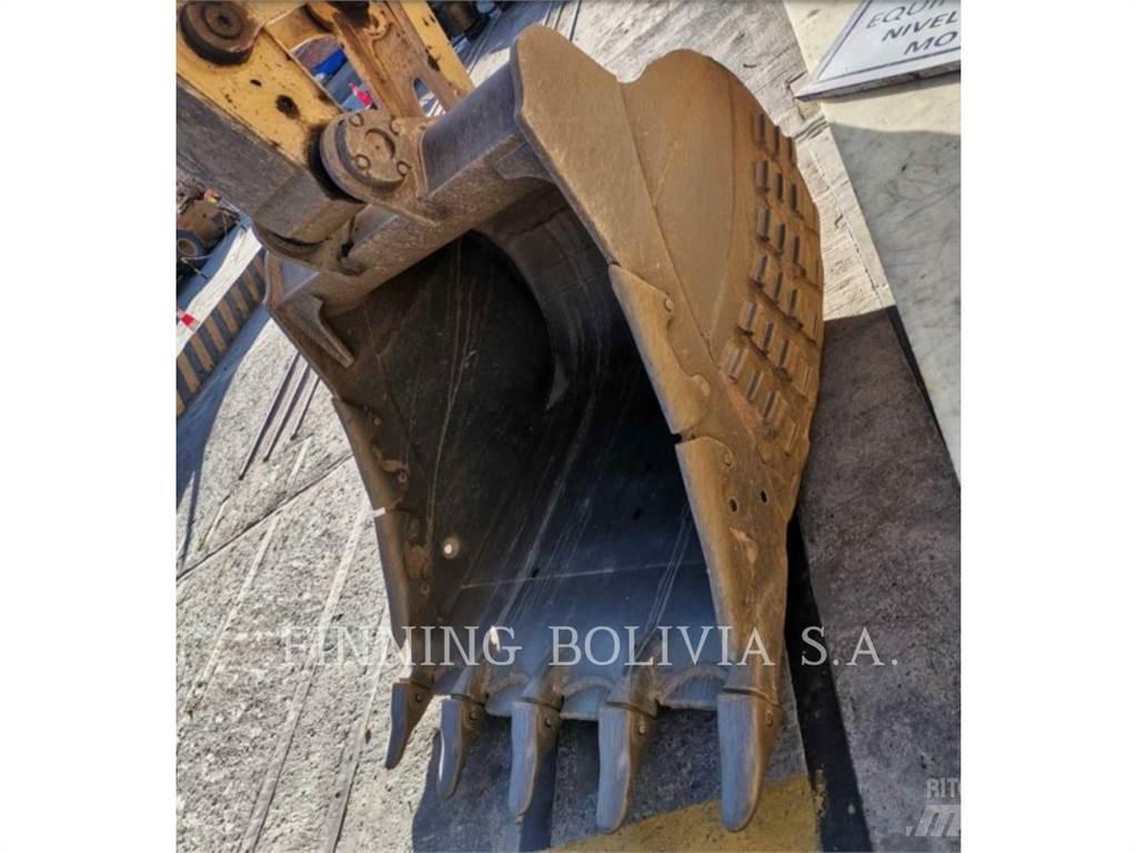 CAT 323-07 大型油圧ショベル12t以上（パワーショベル・ユンボ）