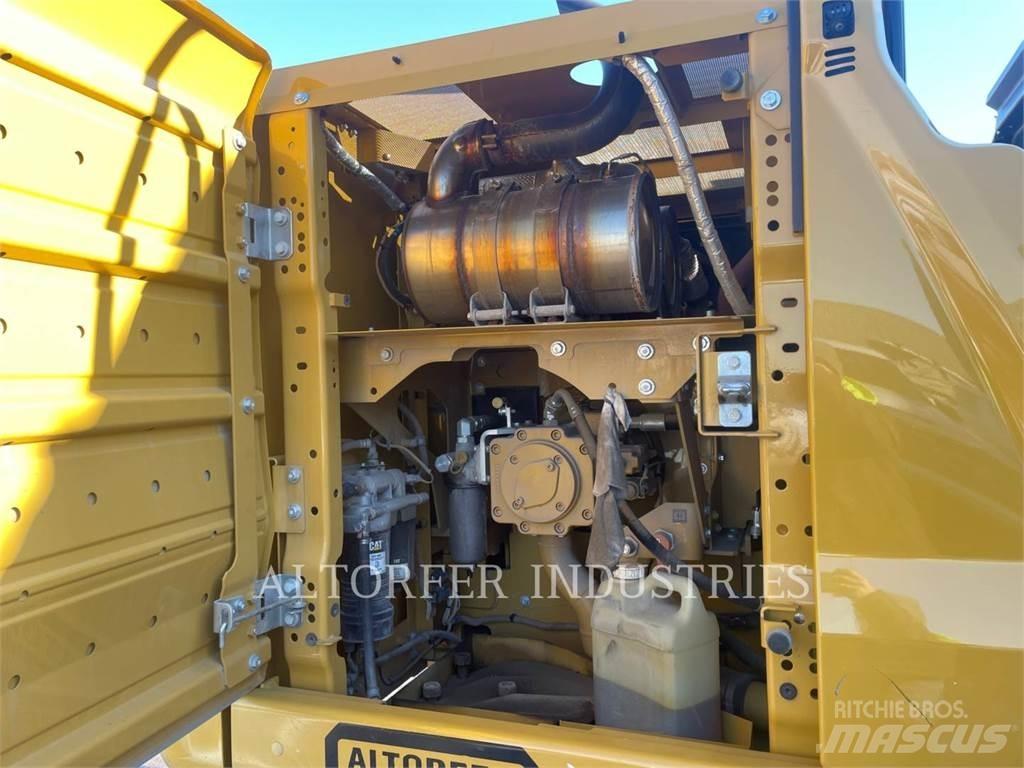 CAT 323-07 大型油圧ショベル12t以上（パワーショベル・ユンボ）