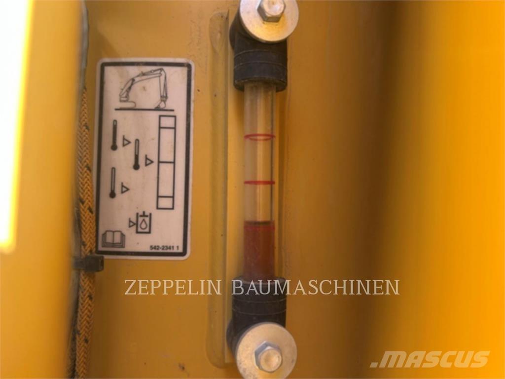 CAT 323-07B 大型油圧ショベル12t以上（パワーショベル・ユンボ）