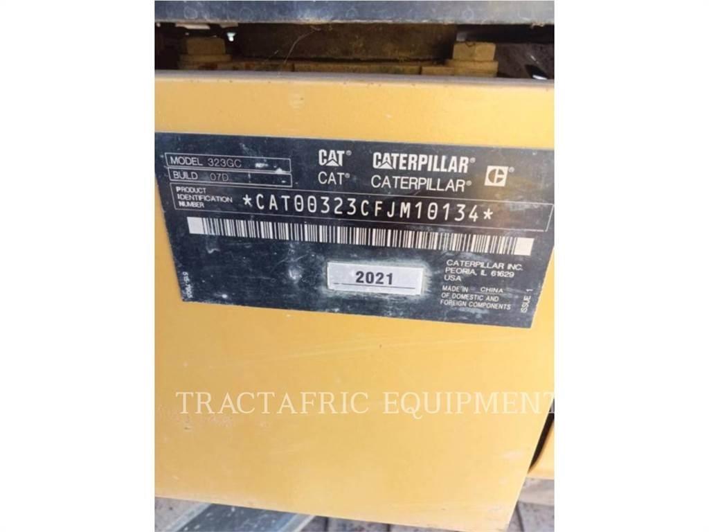 CAT 323-07GC 大型油圧ショベル12t以上（パワーショベル・ユンボ）