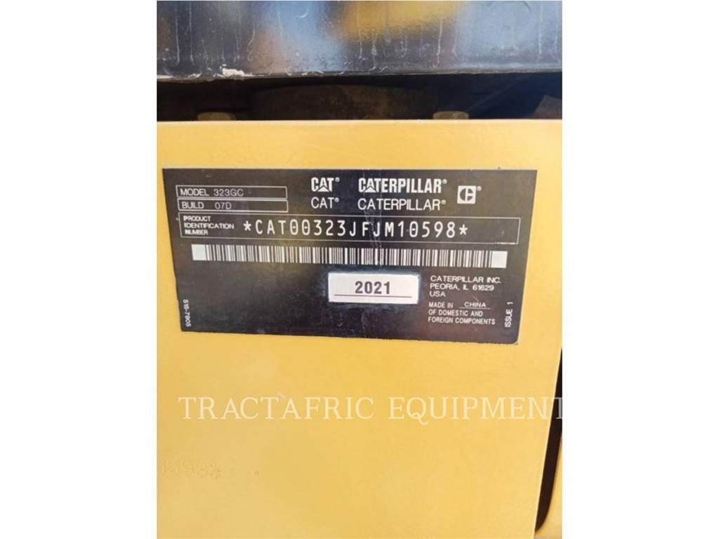 CAT 323-07GC 大型油圧ショベル12t以上（パワーショベル・ユンボ）