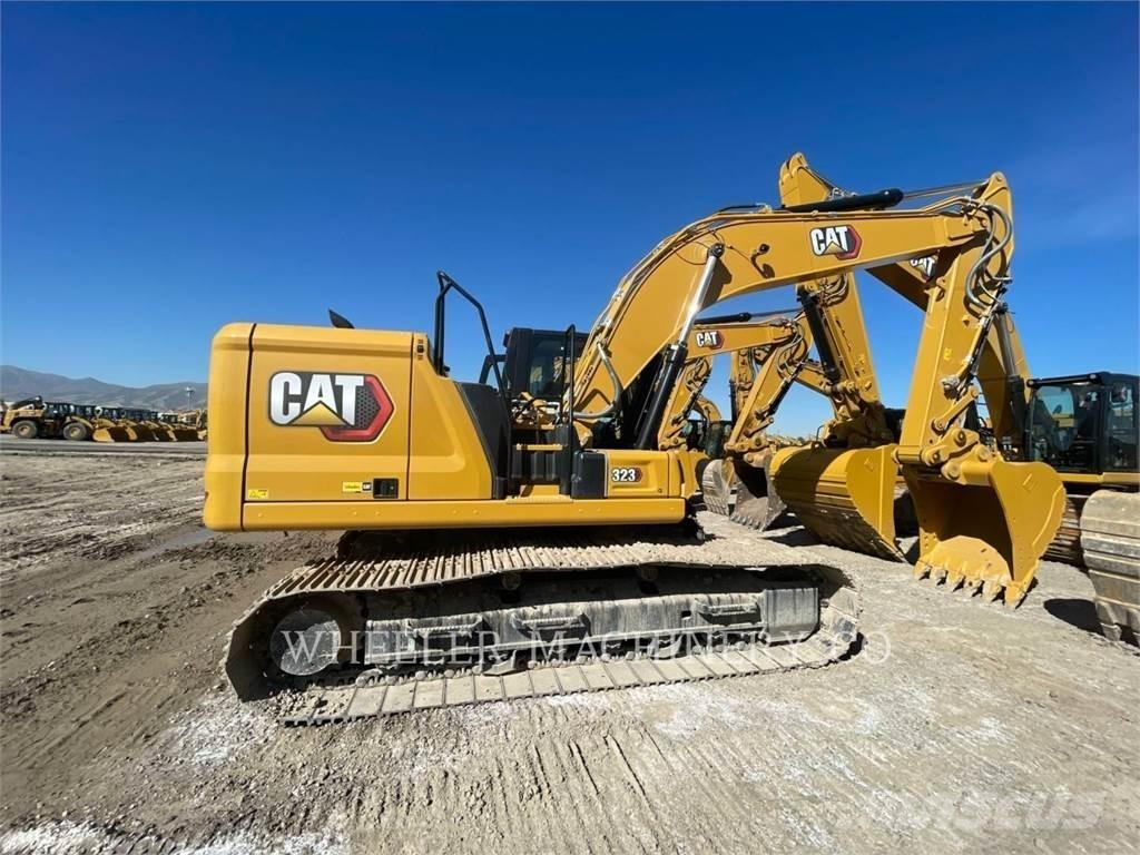 CAT 323 CF 大型油圧ショベル12t以上（パワーショベル・ユンボ）