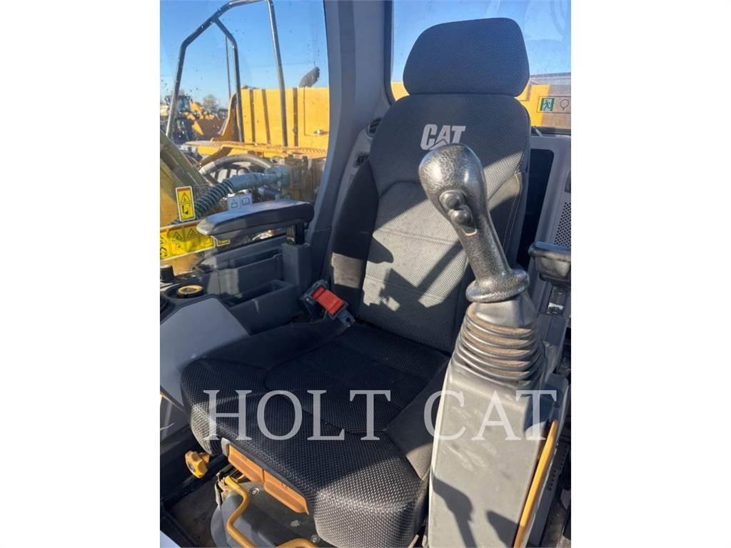CAT 323 TC 大型油圧ショベル12t以上（パワーショベル・ユンボ）