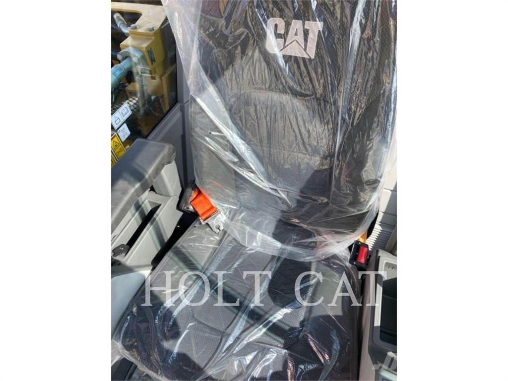 CAT 323 TC 大型油圧ショベル12t以上（パワーショベル・ユンボ）