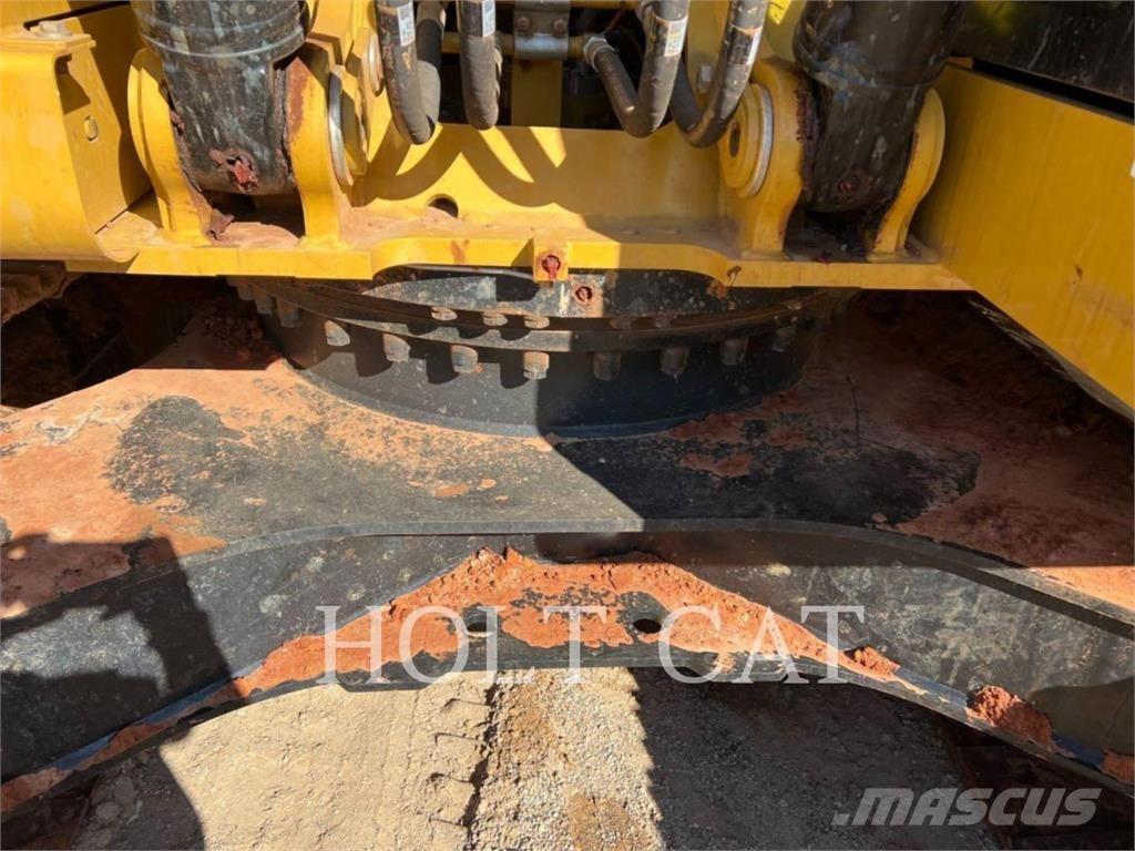 CAT 323 TC 大型油圧ショベル12t以上（パワーショベル・ユンボ）
