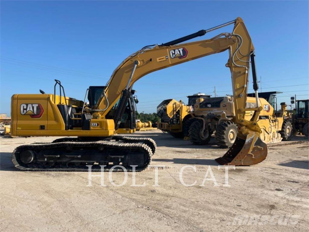 CAT 323 TC 大型油圧ショベル12t以上（パワーショベル・ユンボ）