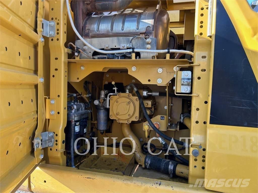 CAT 323 TCS 大型油圧ショベル12t以上（パワーショベル・ユンボ）