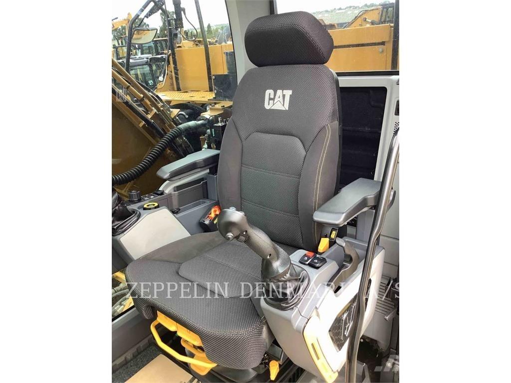 CAT 32307 大型油圧ショベル12t以上（パワーショベル・ユンボ）