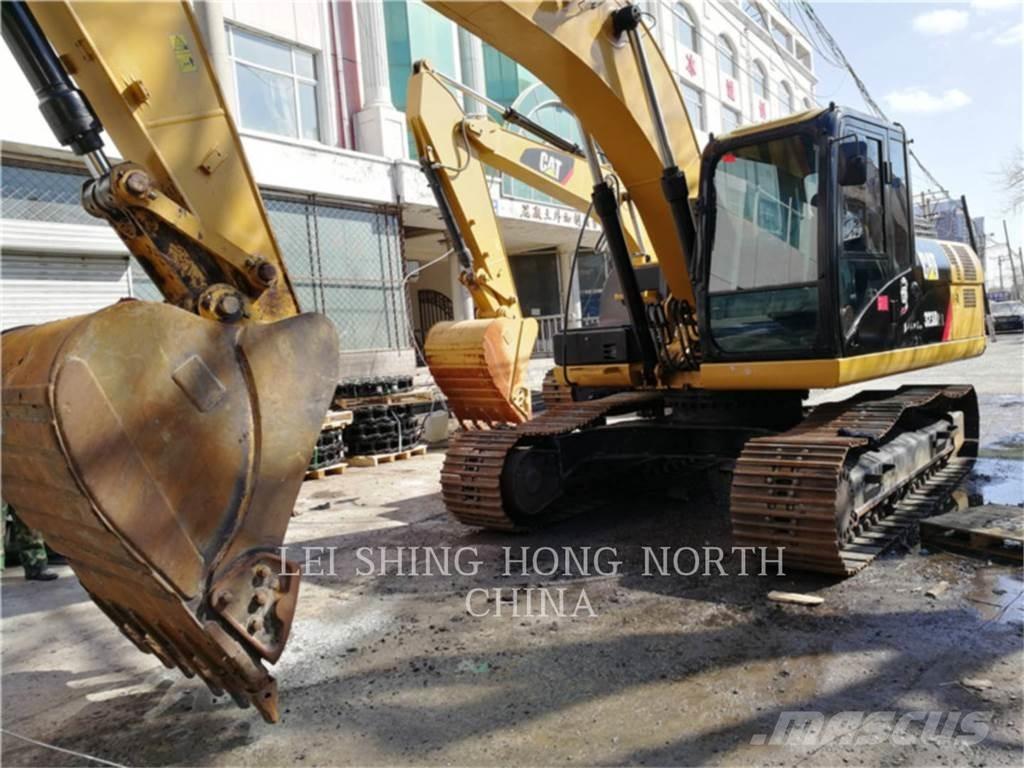 CAT 323D2L 大型油圧ショベル12t以上（パワーショベル・ユンボ）