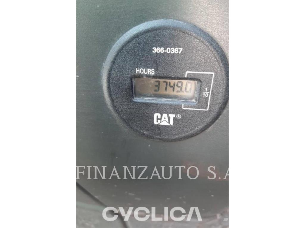 CAT 323DLN 大型油圧ショベル12t以上（パワーショベル・ユンボ）