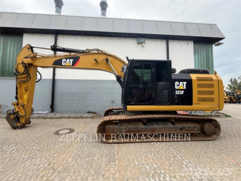 CAT 323FL 大型油圧ショベル12t以上（パワーショベル・ユンボ）