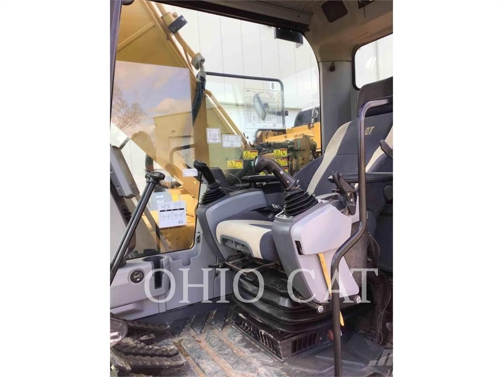 CAT 323FL TC 大型油圧ショベル12t以上（パワーショベル・ユンボ）