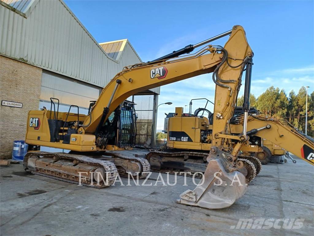 CAT 323L 大型油圧ショベル12t以上（パワーショベル・ユンボ）