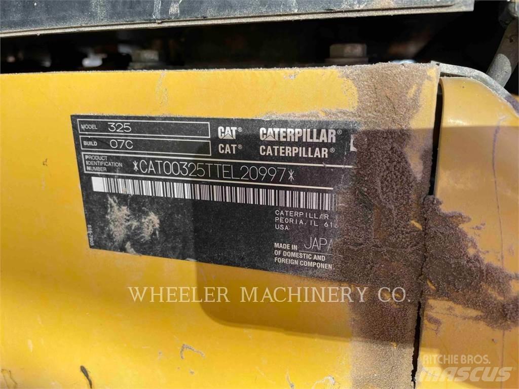 CAT 325 CF 大型油圧ショベル12t以上（パワーショベル・ユンボ）