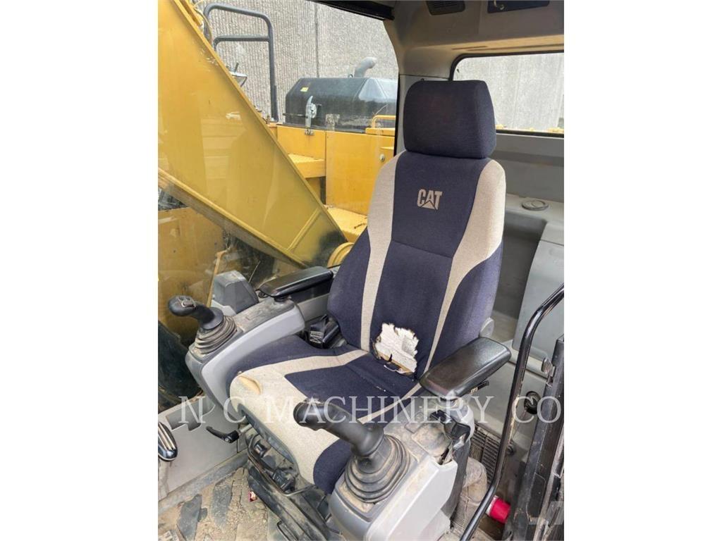 CAT 325F LCR 大型油圧ショベル12t以上（パワーショベル・ユンボ）