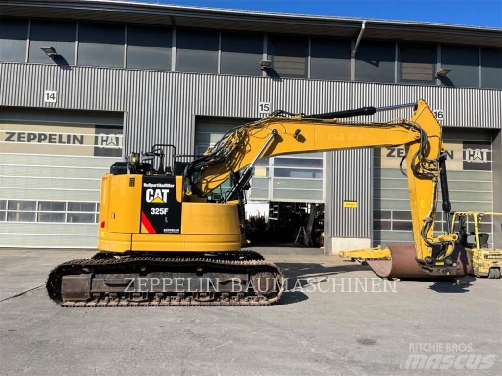 CAT 325FL 大型油圧ショベル12t以上（パワーショベル・ユンボ）