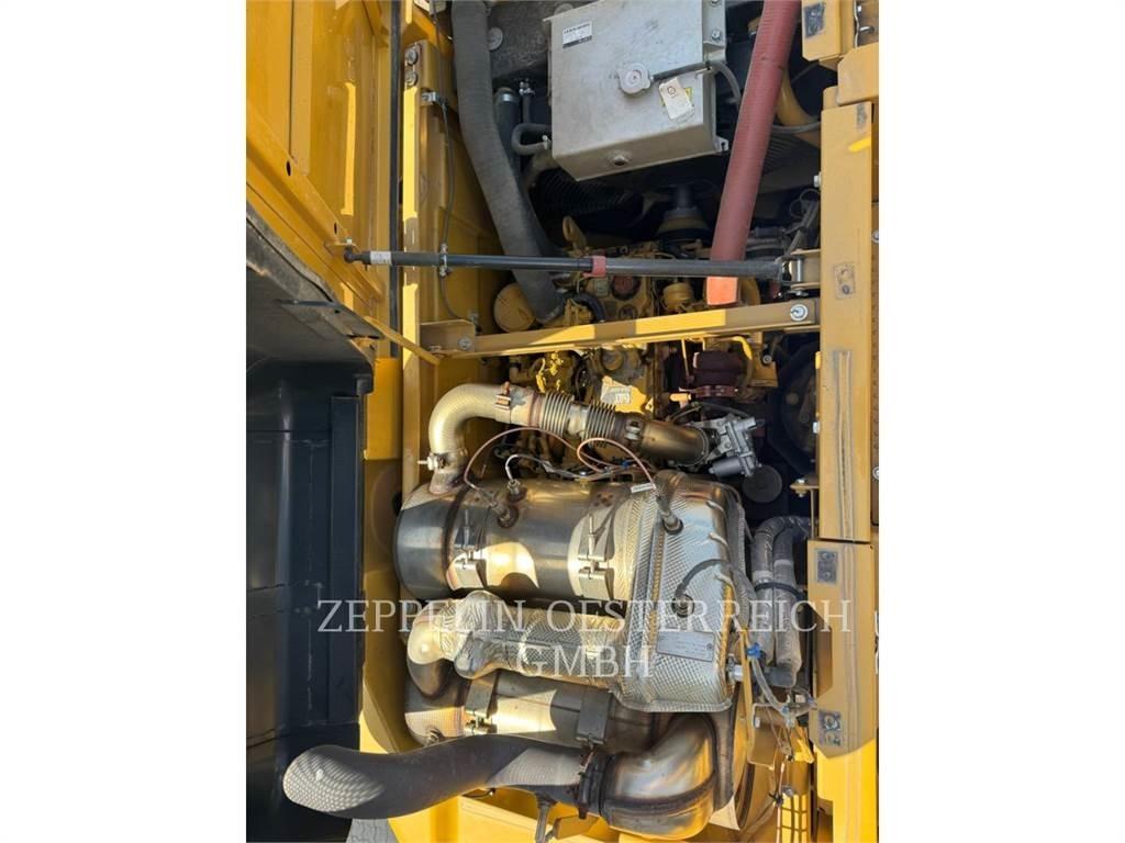 CAT 325FLCR 大型油圧ショベル12t以上（パワーショベル・ユンボ）