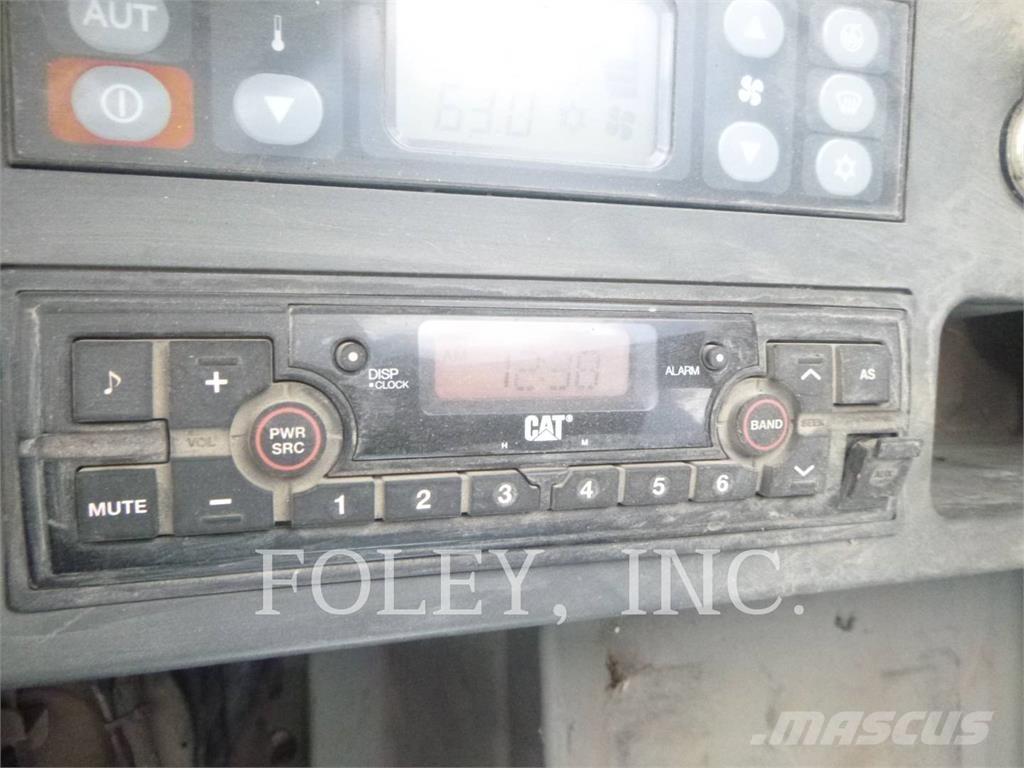 CAT 325FLCR 大型油圧ショベル12t以上（パワーショベル・ユンボ）