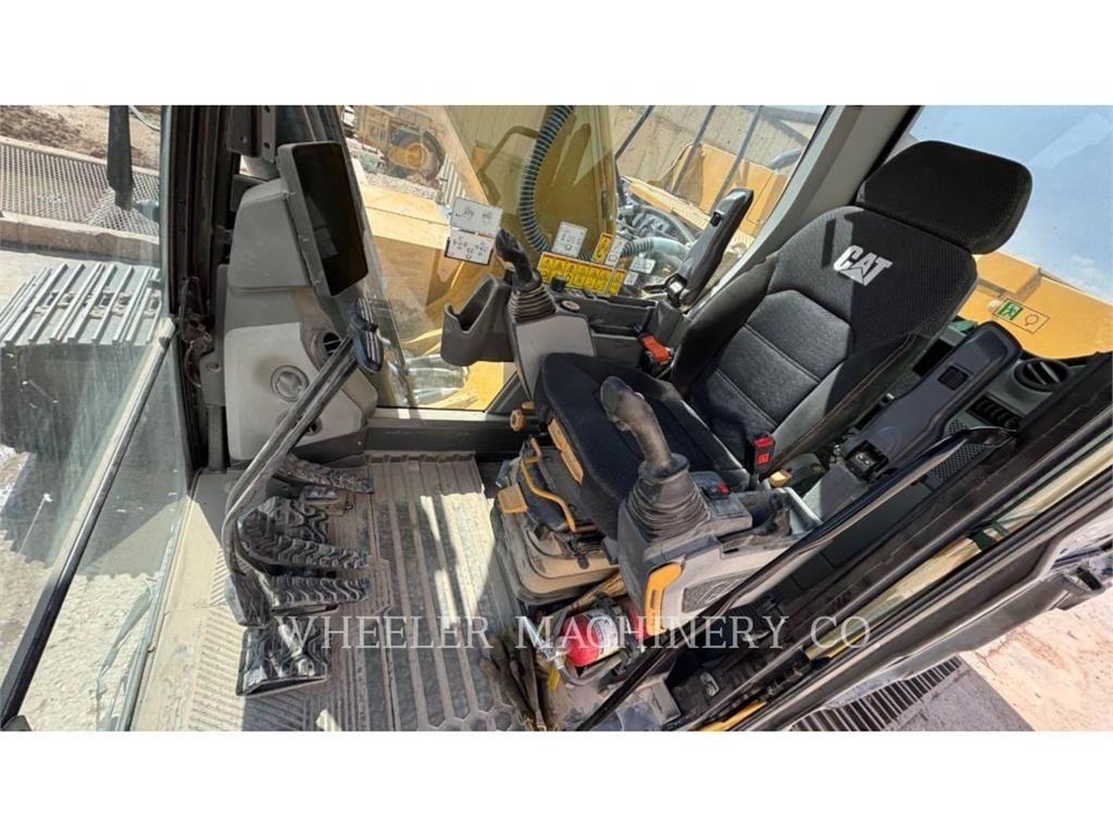 CAT 326 CF 大型油圧ショベル12t以上（パワーショベル・ユンボ）