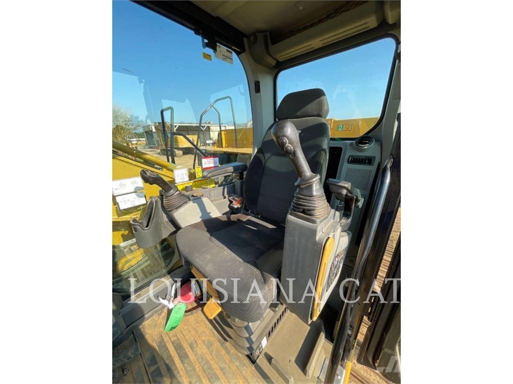CAT 326 LR 大型油圧ショベル12t以上（パワーショベル・ユンボ）
