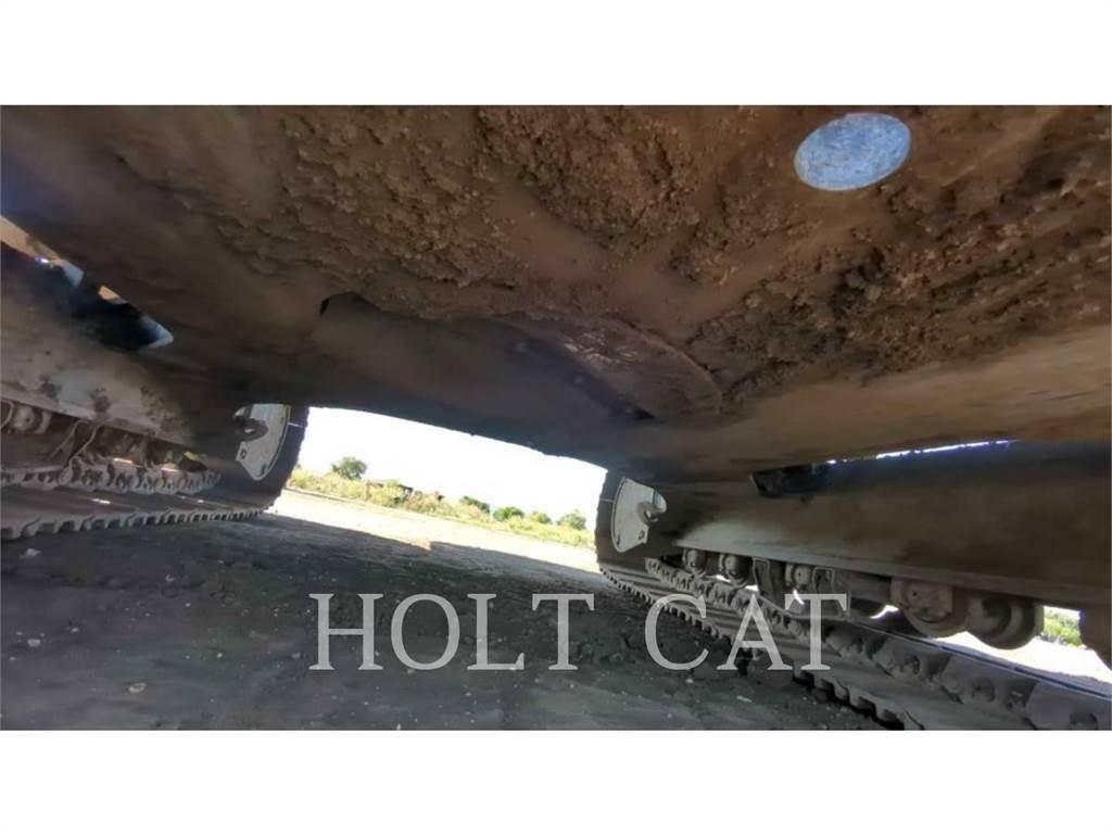 CAT 326 LRF スクレイパー