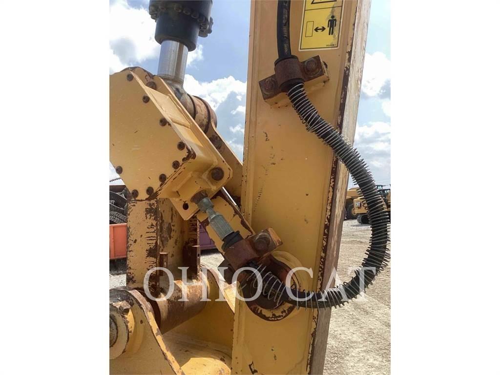 CAT 326 SLR 大型油圧ショベル12t以上（パワーショベル・ユンボ）