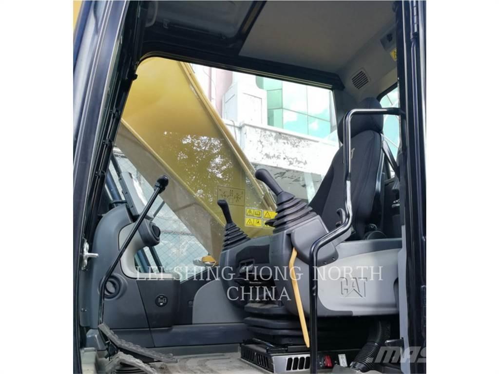 CAT 326D2L 大型油圧ショベル12t以上（パワーショベル・ユンボ）