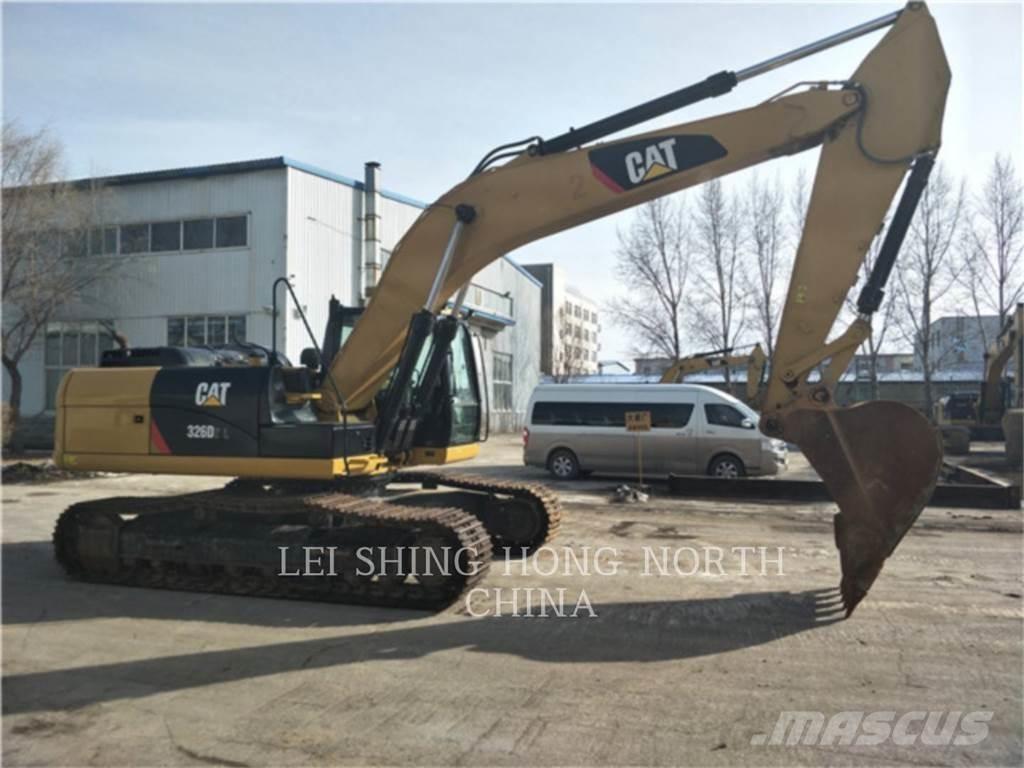 CAT 326D2L 大型油圧ショベル12t以上（パワーショベル・ユンボ）