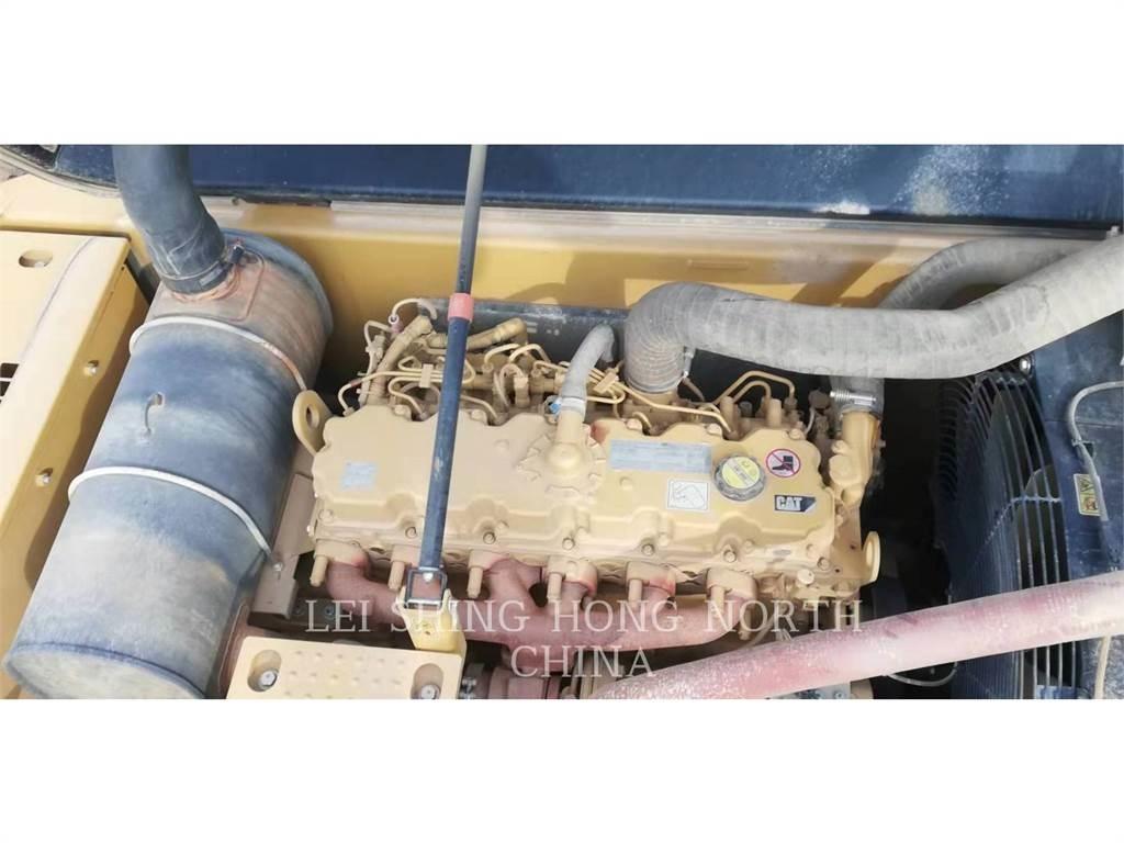 CAT 326D2L 大型油圧ショベル12t以上（パワーショベル・ユンボ）