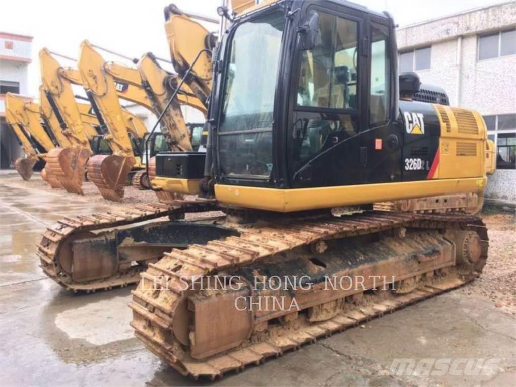 CAT 326D2L 大型油圧ショベル12t以上（パワーショベル・ユンボ）
