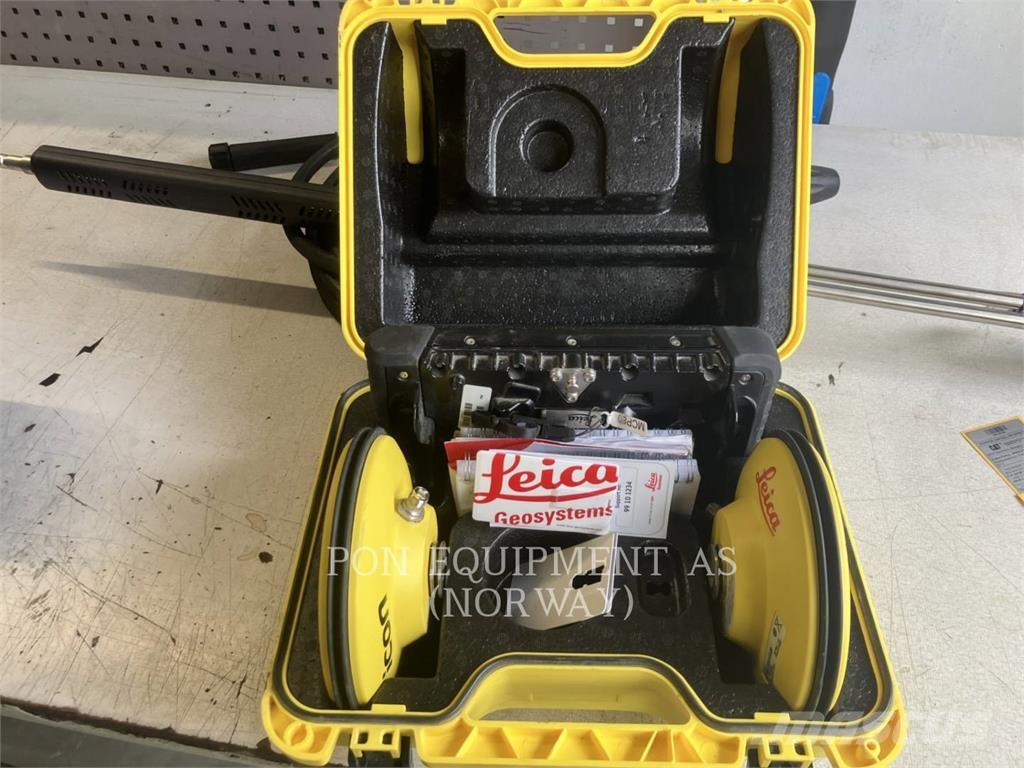 CAT 326FL 大型油圧ショベル12t以上（パワーショベル・ユンボ）