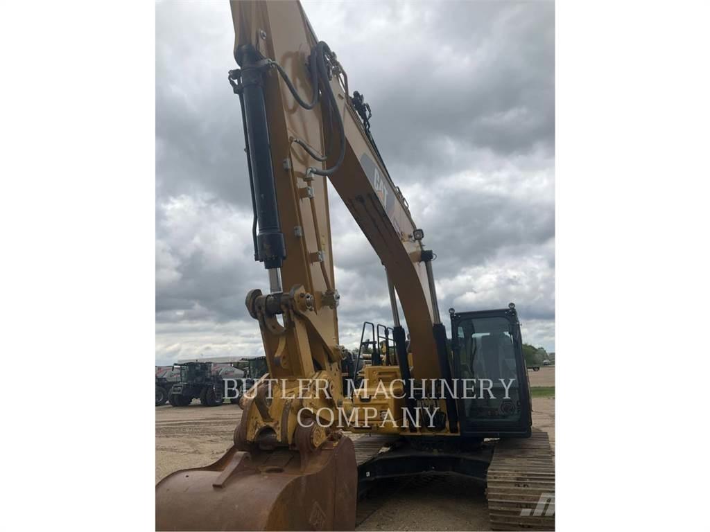 CAT 326FL 大型油圧ショベル12t以上（パワーショベル・ユンボ）