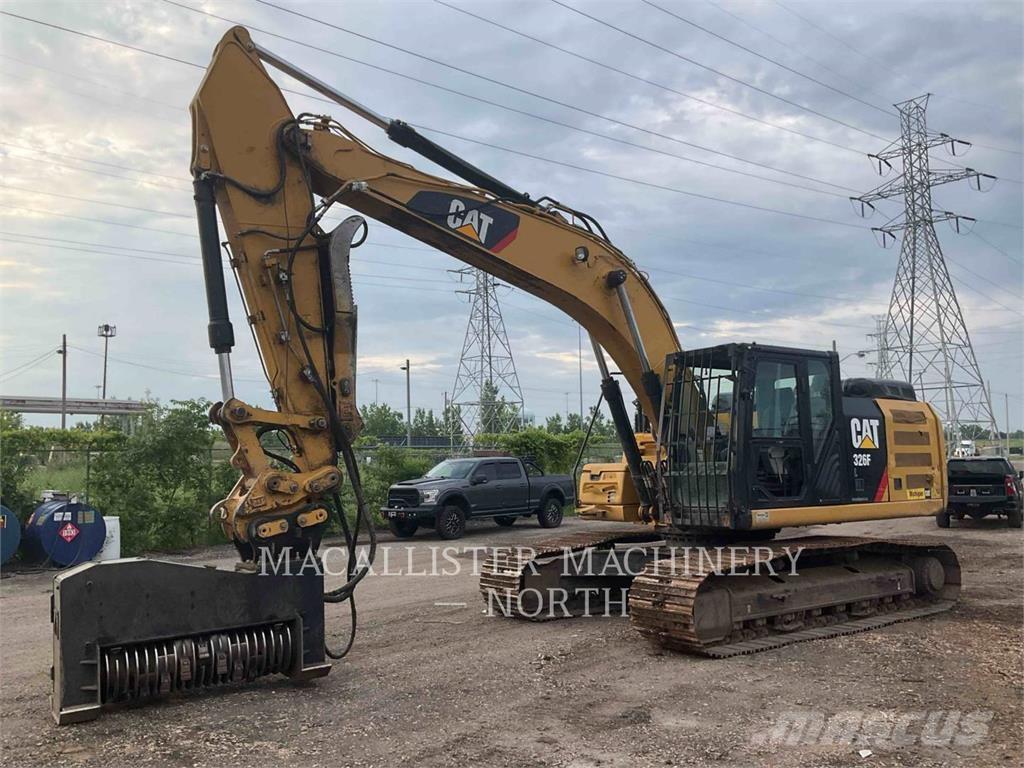 CAT 326FL PTQ 大型油圧ショベル12t以上（パワーショベル・ユンボ）