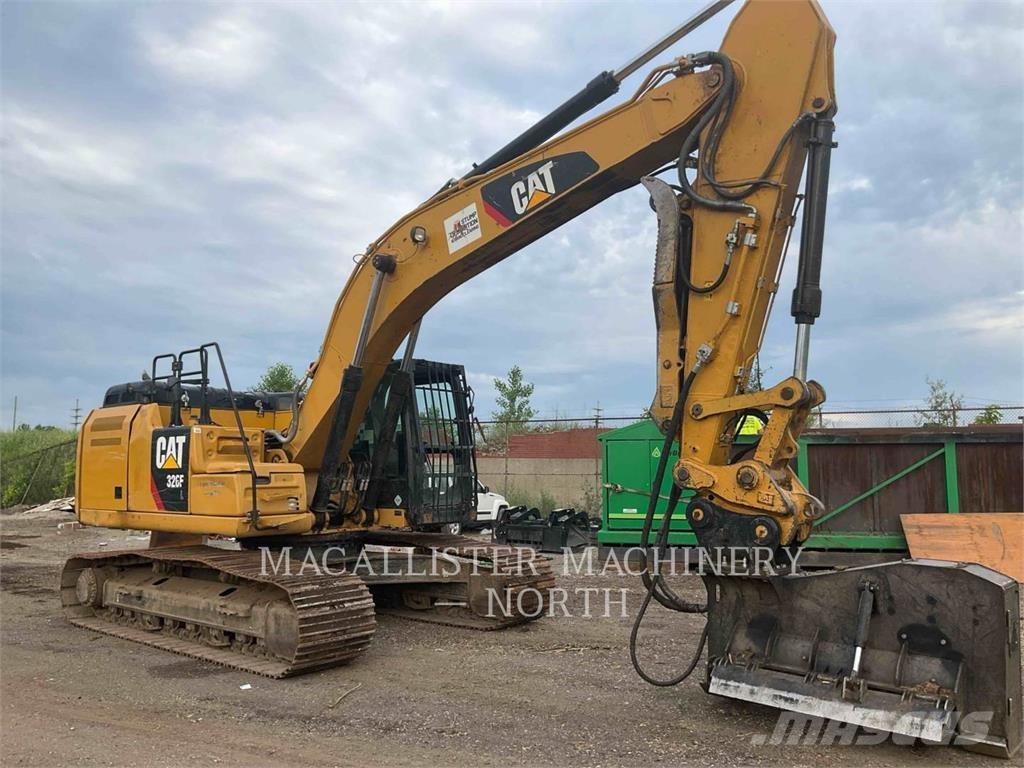 CAT 326FL PTQ 大型油圧ショベル12t以上（パワーショベル・ユンボ）