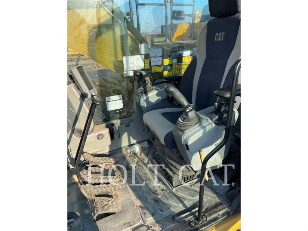 CAT 326FL TC 大型油圧ショベル12t以上（パワーショベル・ユンボ）