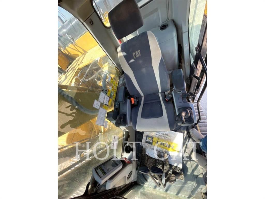CAT 326FL TC 大型油圧ショベル12t以上（パワーショベル・ユンボ）