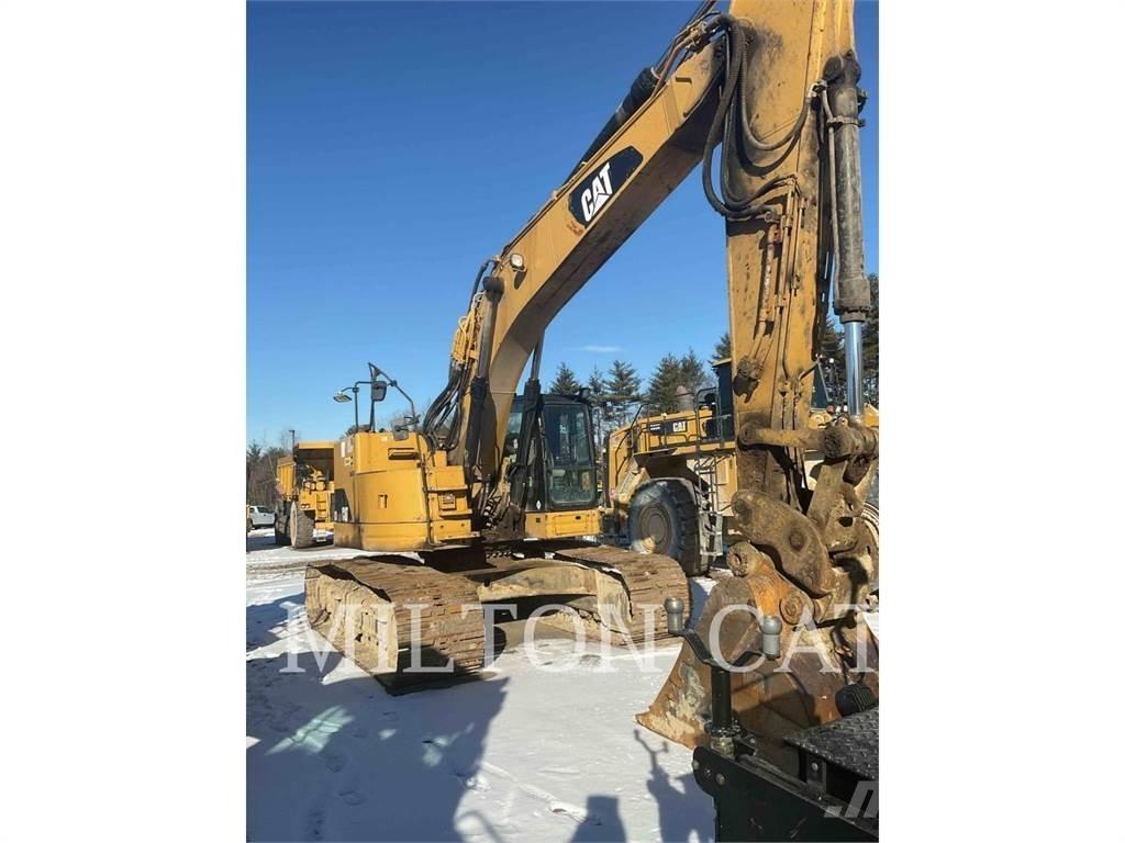 CAT 328D L CR 大型油圧ショベル12t以上（パワーショベル・ユンボ）