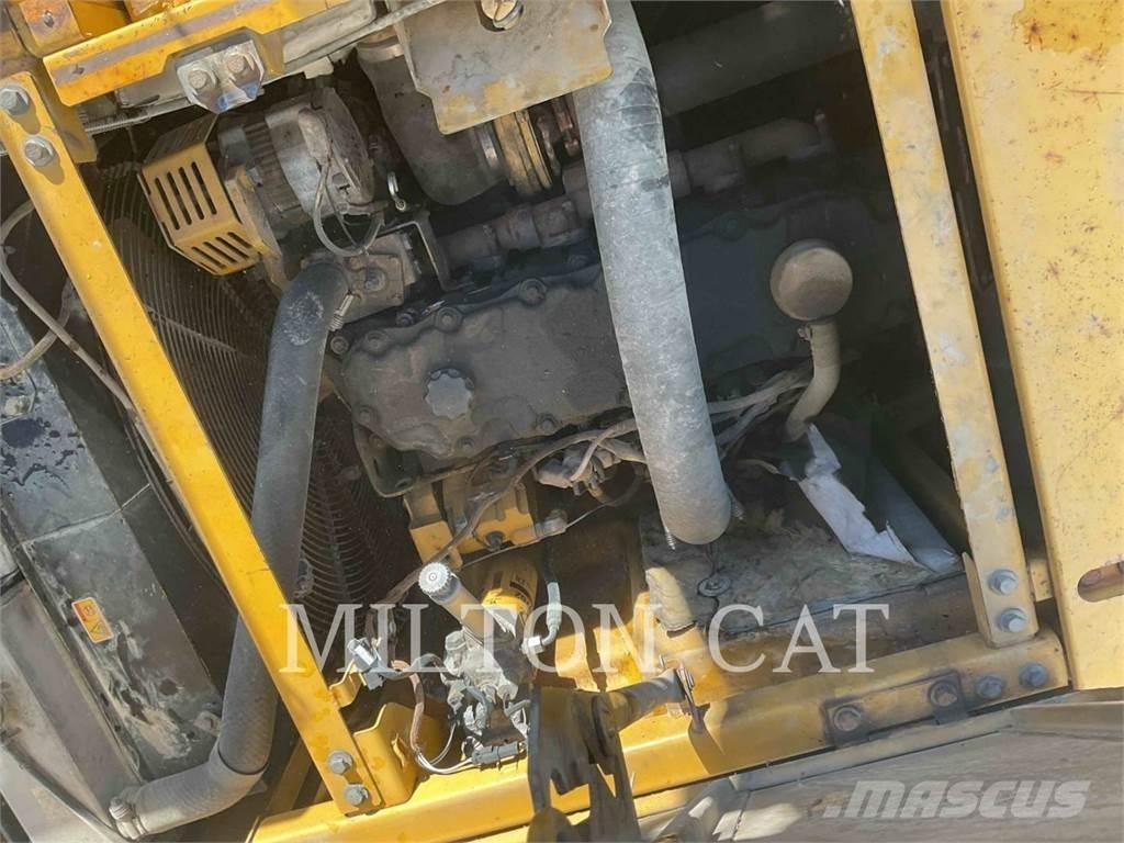 CAT 328D L CR 大型油圧ショベル12t以上（パワーショベル・ユンボ）