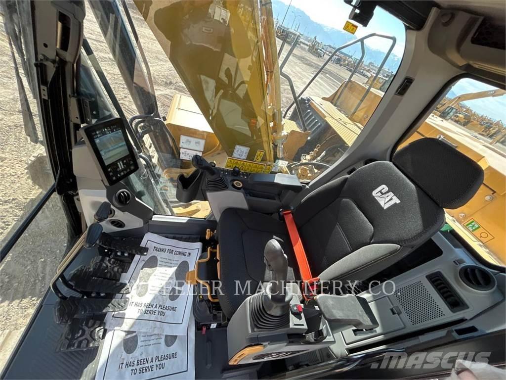CAT 330 大型油圧ショベル12t以上（パワーショベル・ユンボ）