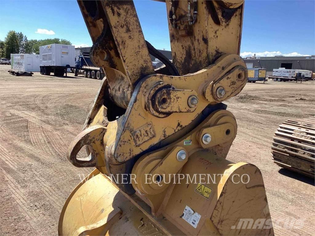 CAT 330 大型油圧ショベル12t以上（パワーショベル・ユンボ）