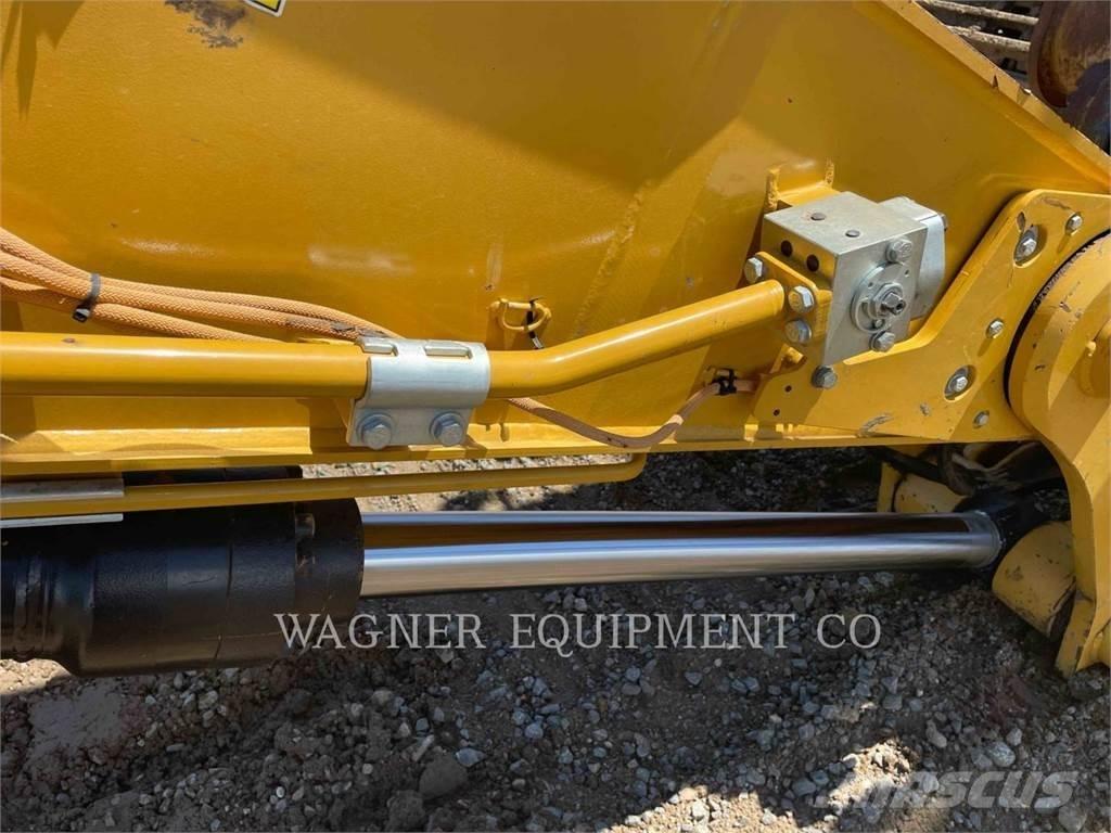 CAT 330 大型油圧ショベル12t以上（パワーショベル・ユンボ）