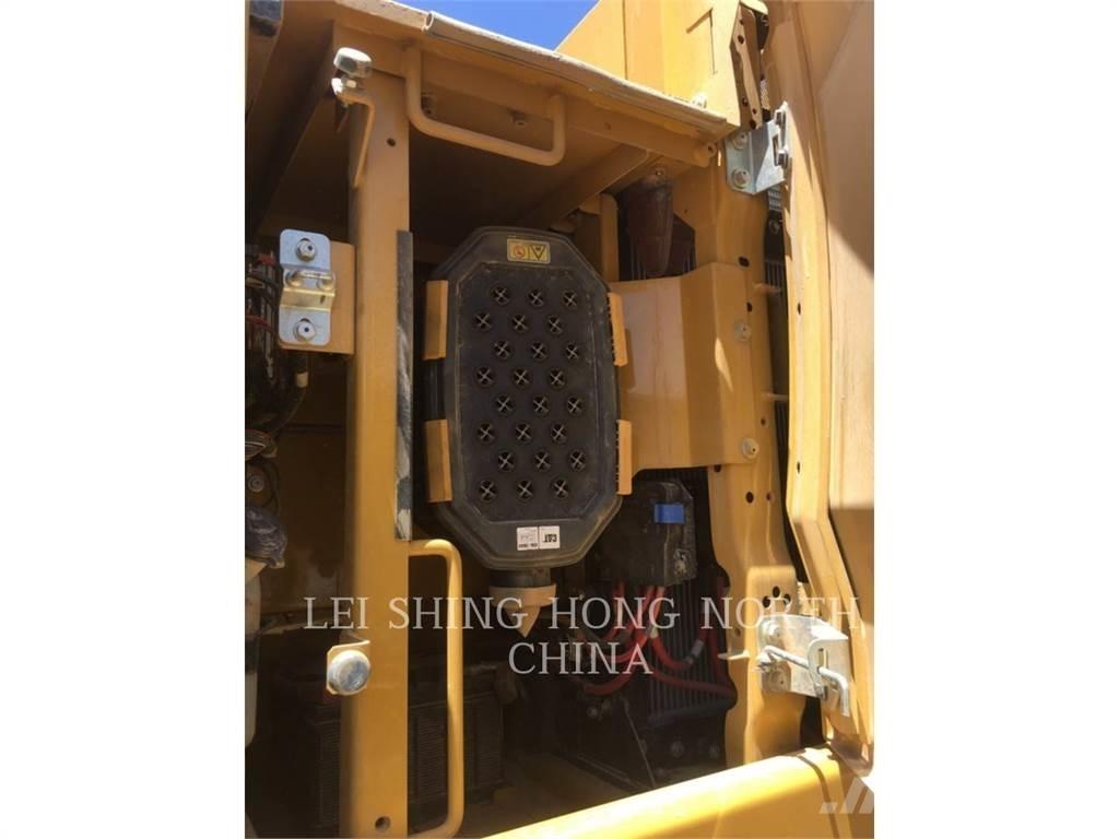 CAT 330-07 大型油圧ショベル12t以上（パワーショベル・ユンボ）