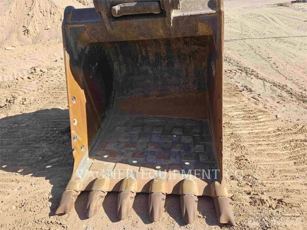 CAT 330CL 大型油圧ショベル12t以上（パワーショベル・ユンボ）